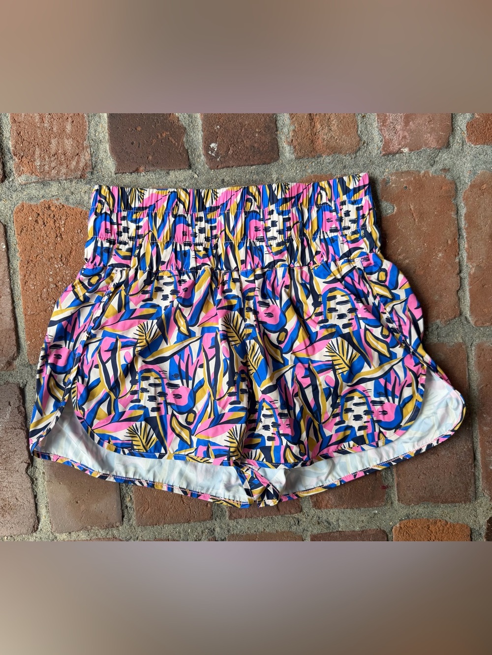 Smocked Waist Tropical Print Athletic Shorts in Pink & Blue